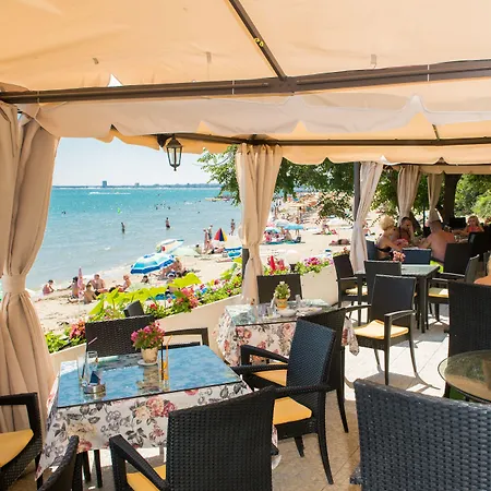 Iris 酒店 圣弗拉斯